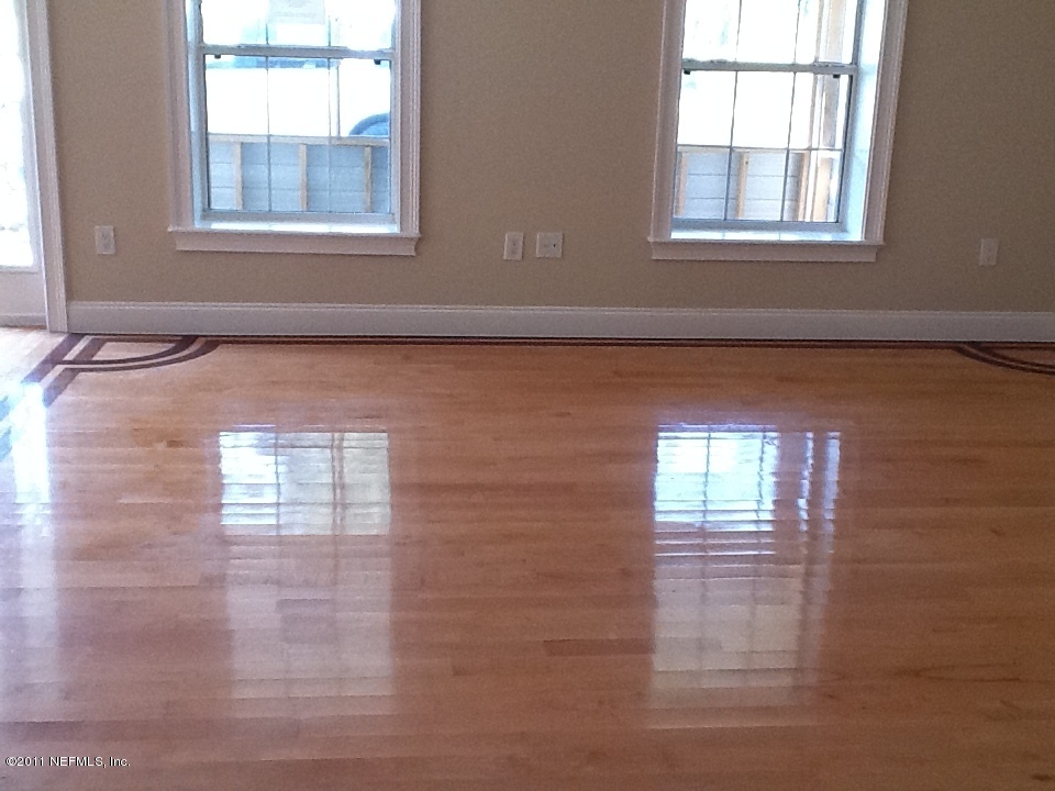 4130 Appaloosa Road Middleburg, FL 32068 - Photo 4 of 15 a view of an empty room with a window