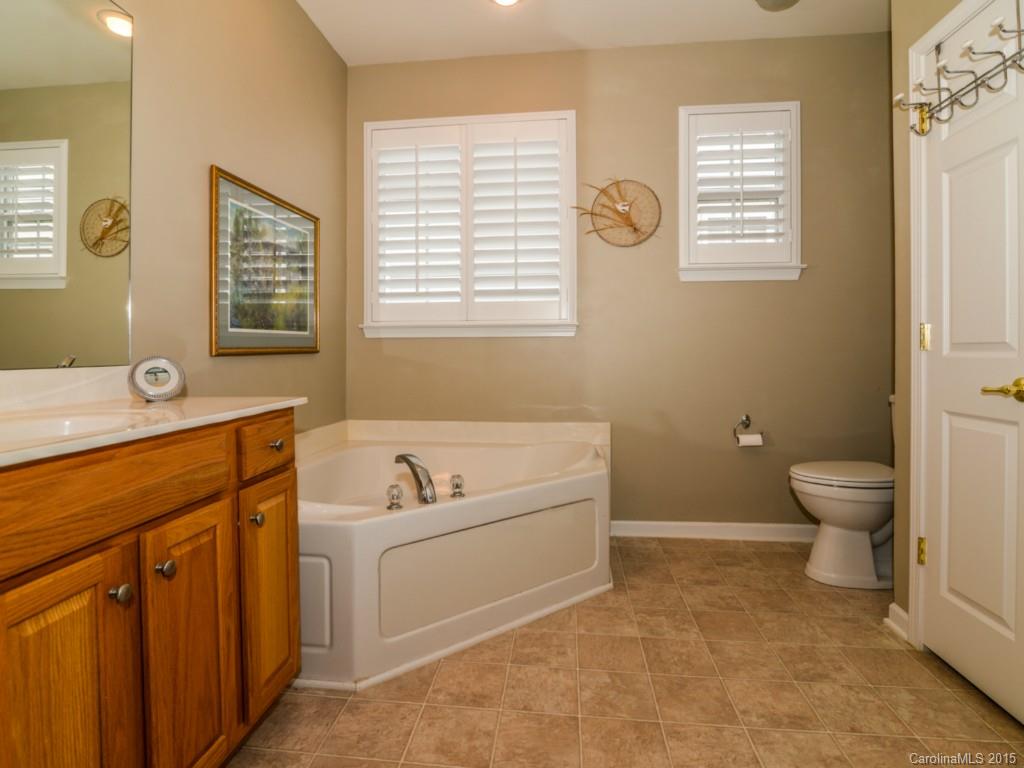 377 Garnet Court, Unit 224 Fort Mill, SC 29708 - Photo 12 of 17