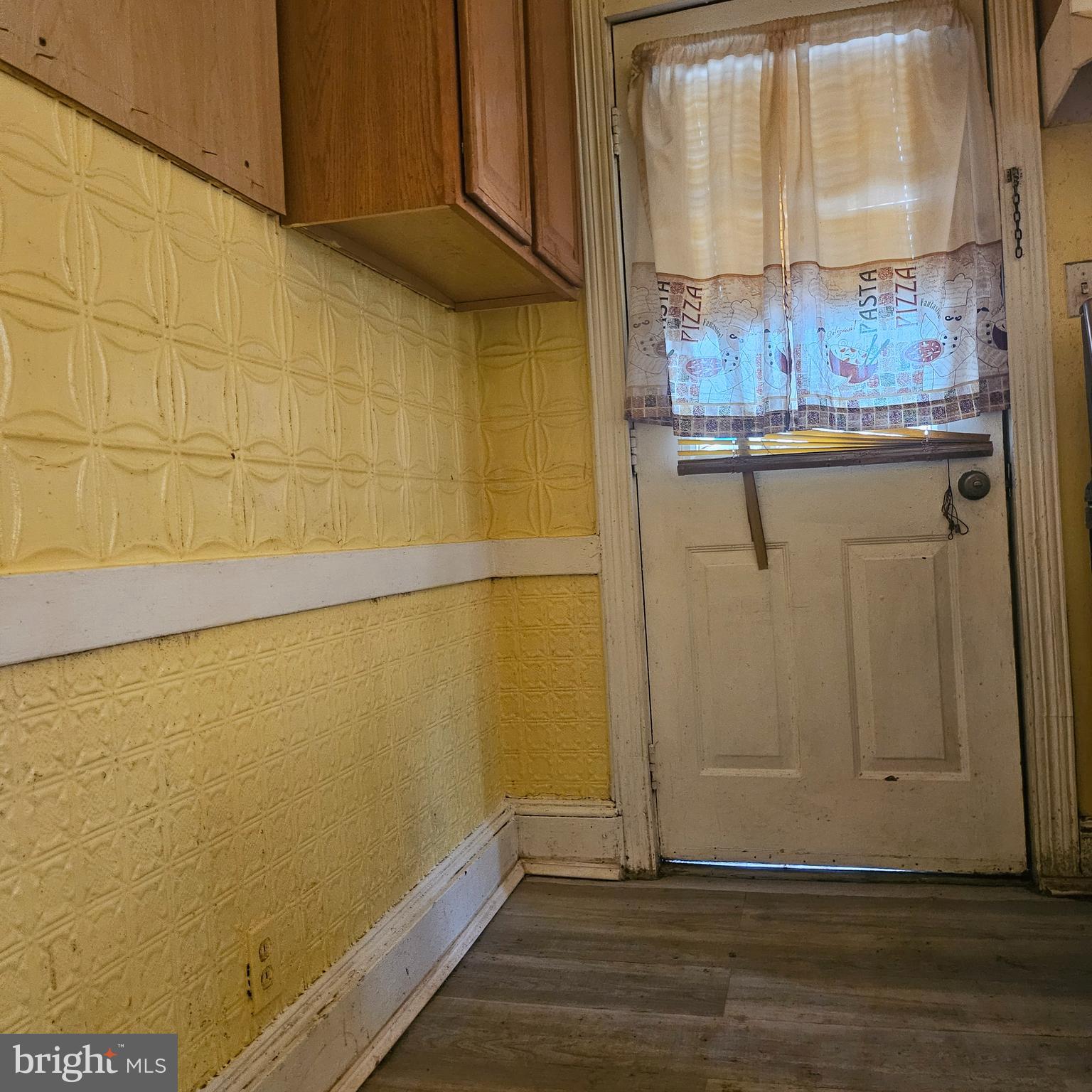 1424 22nd Street Southeast Washington, DC 20020 - Photo 13 of 28 Kitchen side door