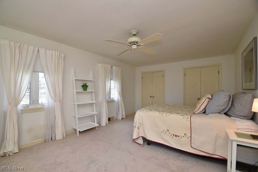 24610 Duffield Road Beachwood, OH 44122 - Photo 16 of 29 First floor primary suite