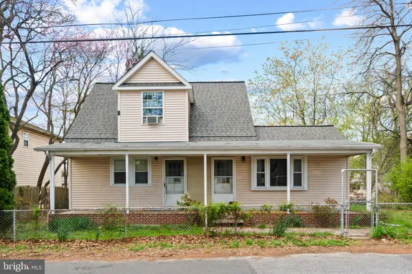 $299,900 | 706 203rd Street, Pasadena, MD 21122