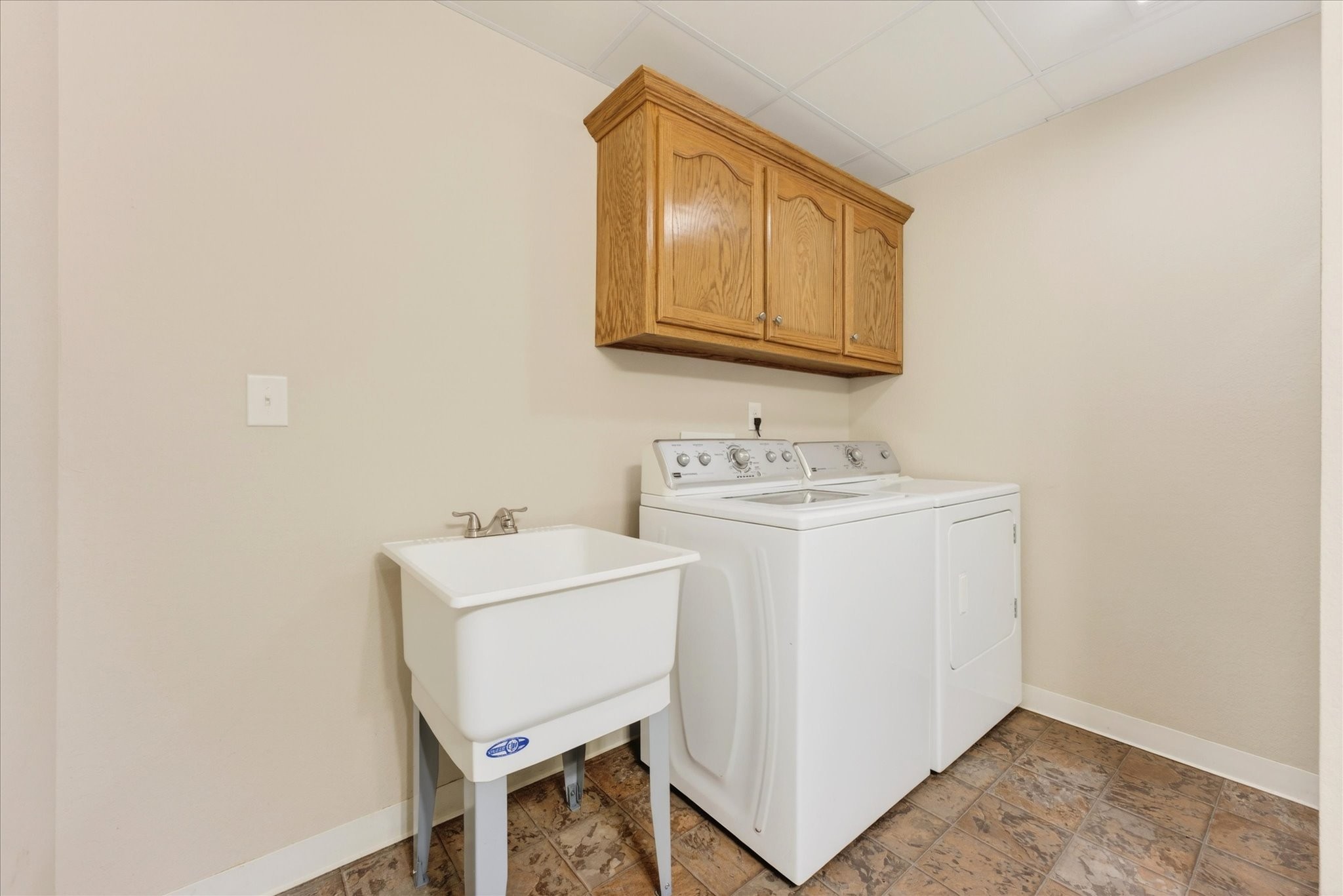 104 Oak Crest Drive Tennessee Ridge, TN 37178 - Photo 19 of 30