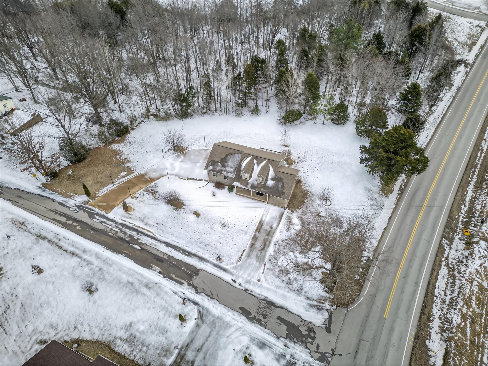 104 Oak Crest Drive Tennessee Ridge, TN 37178 - Photo 27 of 30