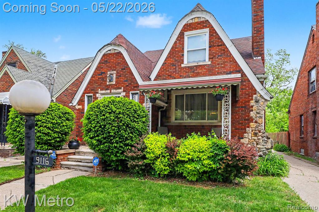9116 Meyers Road Detroit, MI 48228 - Photo 3 of 17