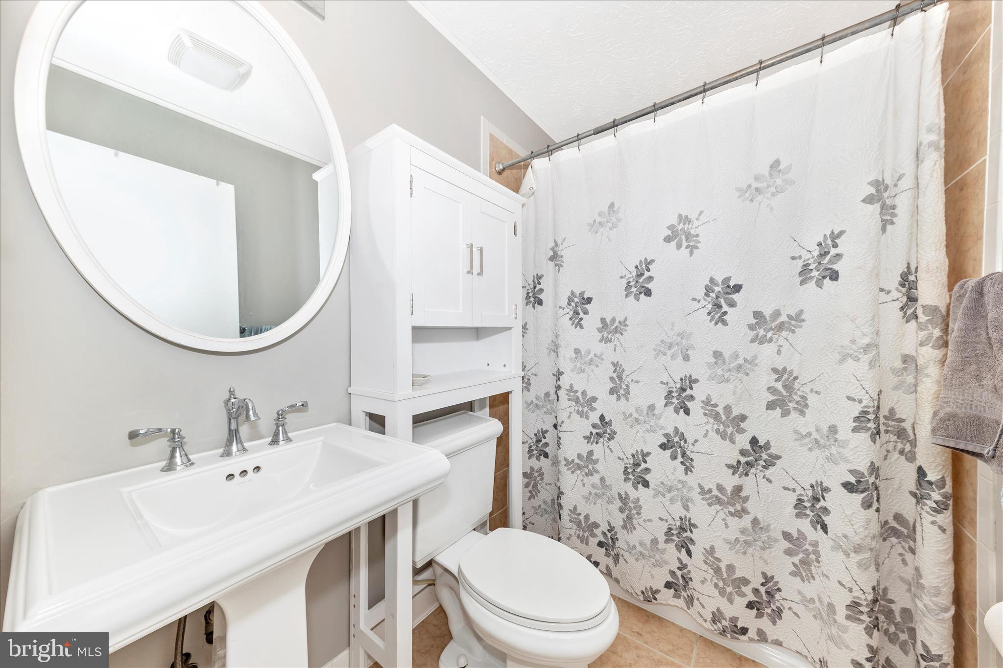 6776 Wood Duck Court Frederick, MD 21703 - Photo 17 of 36 Primary Bathroom