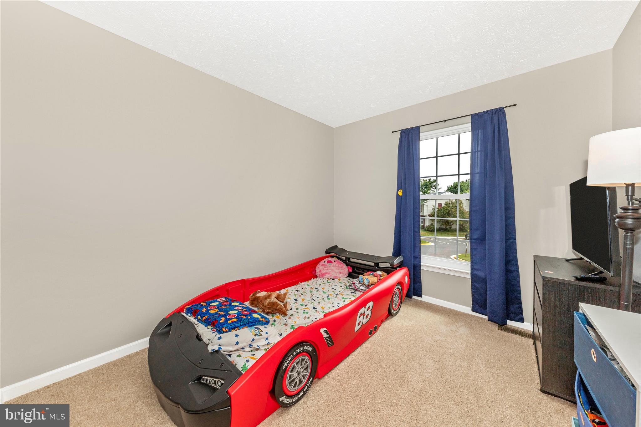 6776 Wood Duck Court Frederick, MD 21703 - Photo 19 of 36 Bedroom 2