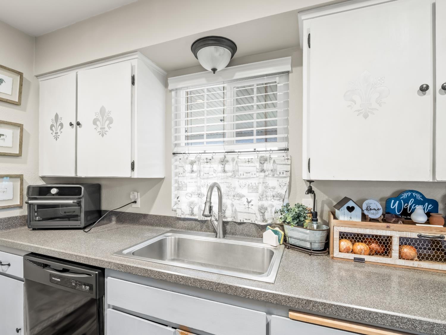 14787 Skyview Road Madera, CA 93636 - Photo 13 of 32