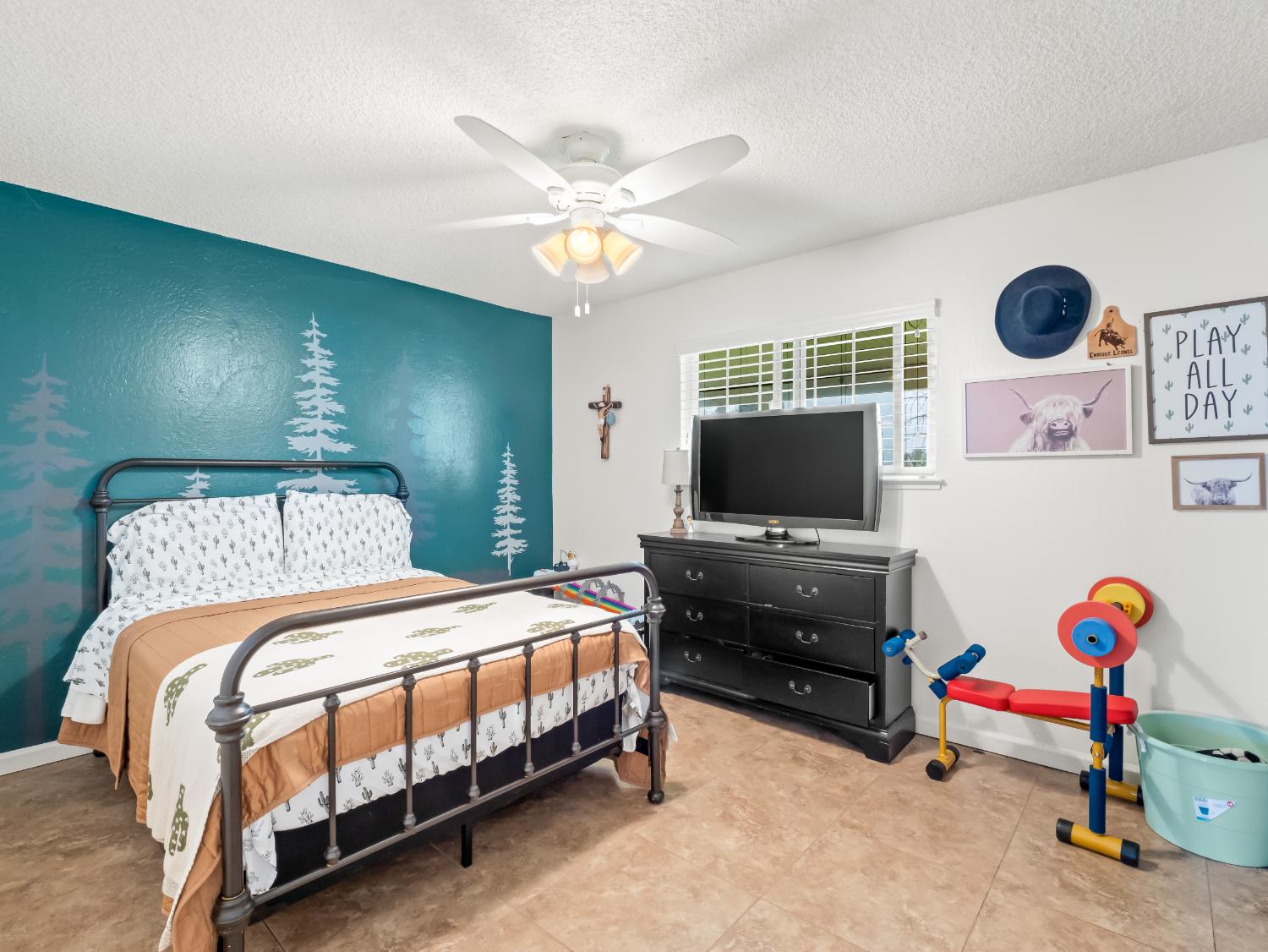 14787 Skyview Road Madera, CA 93636 - Photo 16 of 32