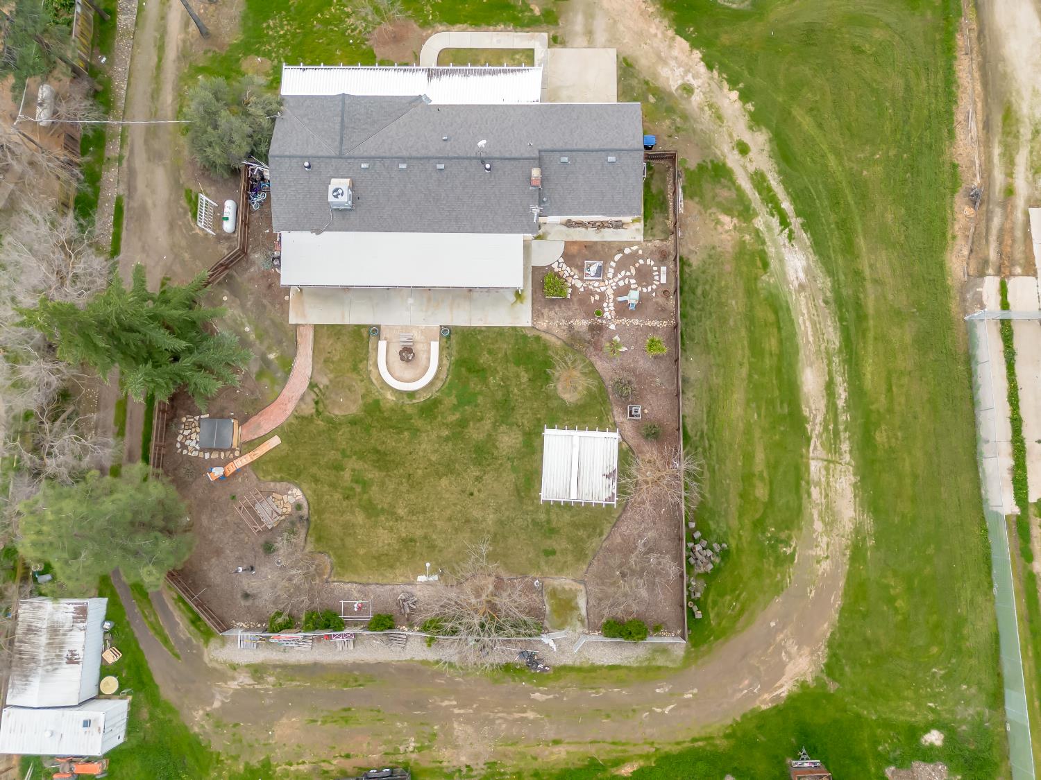 14787 Skyview Road Madera, CA 93636 - Photo 29 of 32