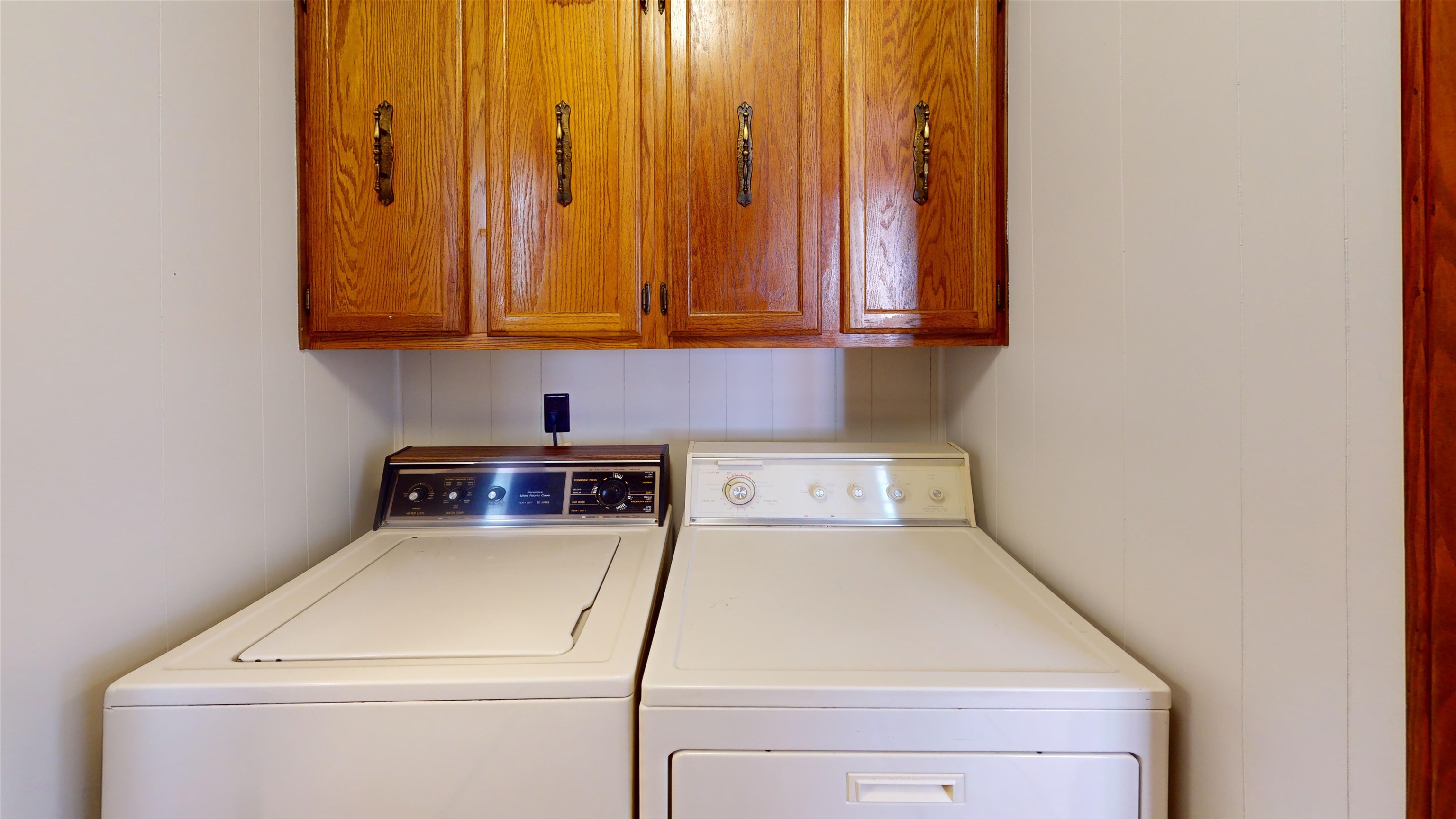 4800 Highway 196 Piperton, TN 38017 - Photo 17 of 37 a utility room with dryer and washer