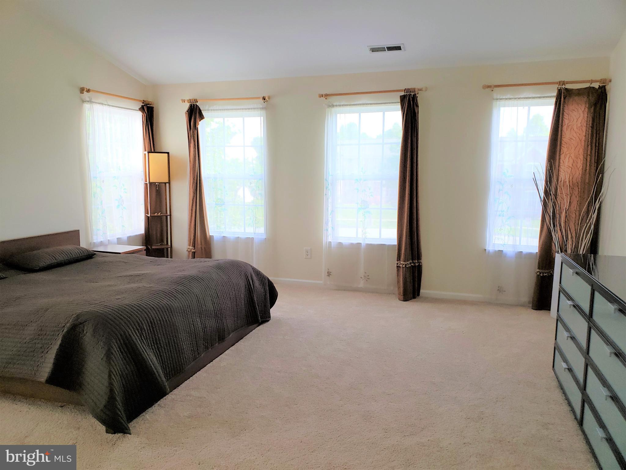 14409 Autumn Gold Road Boyds, MD 20841 - Photo 21 of 45 Master bedroom