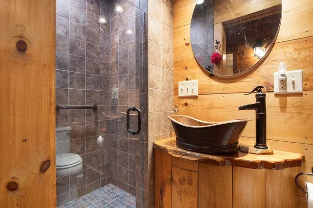 $675,000 | 32 Lake Como Drive, Harmony, ME 04942