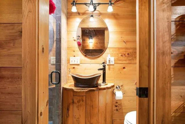 $675,000 | 32 Lake Como Drive, Harmony, ME 04942