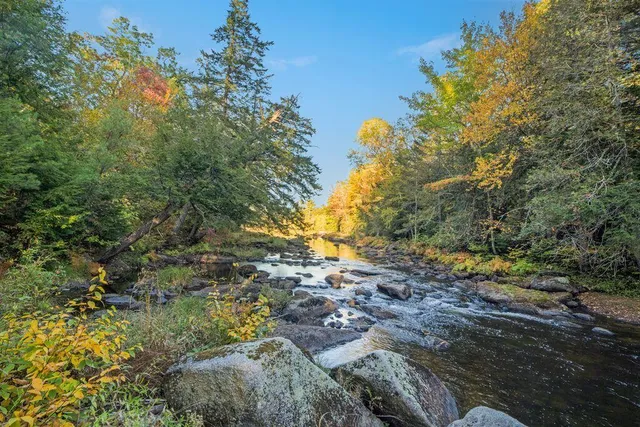 $675,000 | 32 Lake Como Drive, Harmony, ME 04942