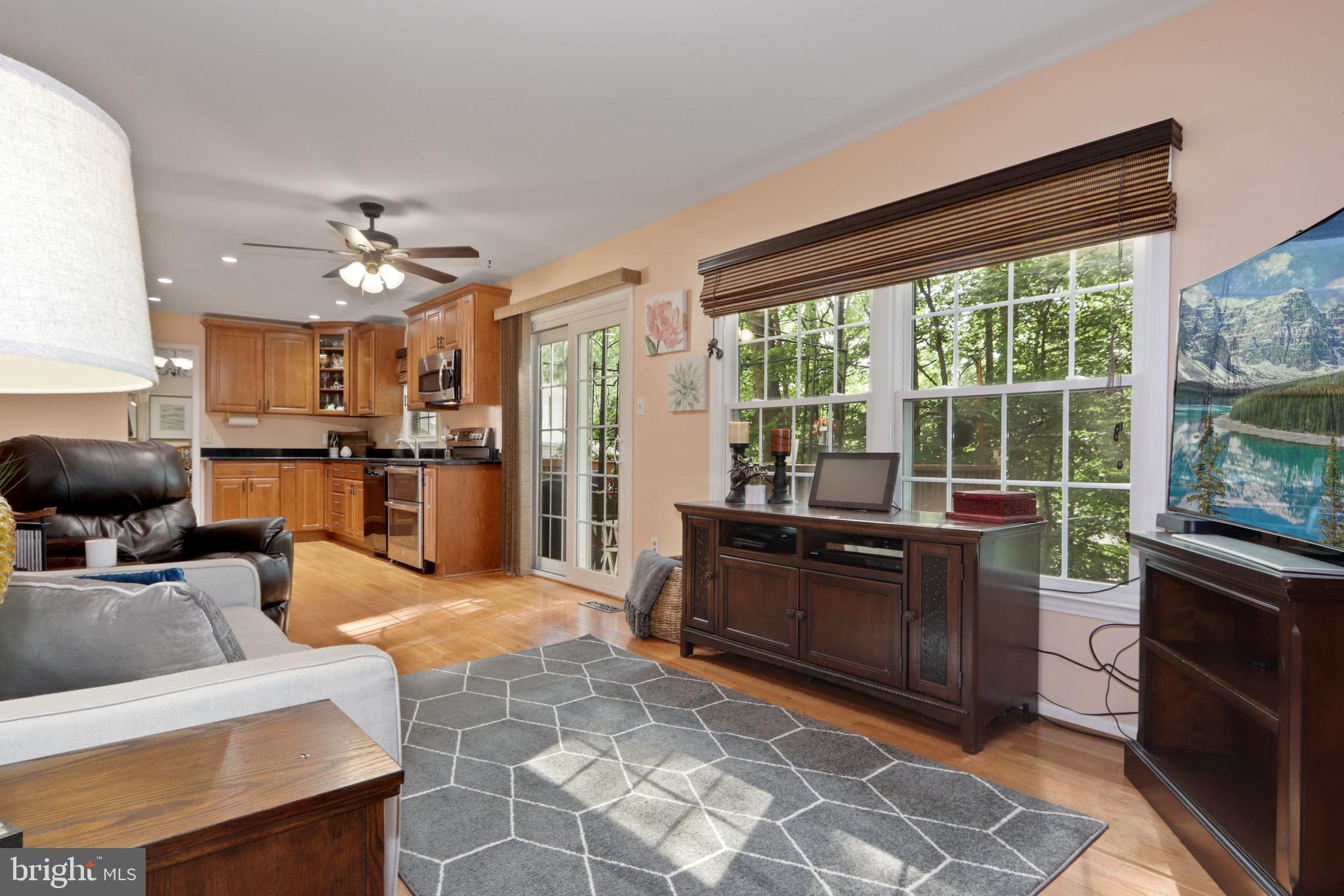 8010 Sunset Path Court Springfield, VA 22153 - Photo 18 of 52