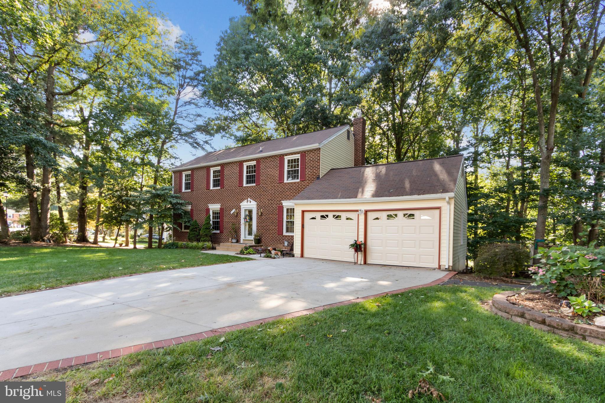 8010 Sunset Path Court Springfield, VA 22153 - Photo 3 of 52