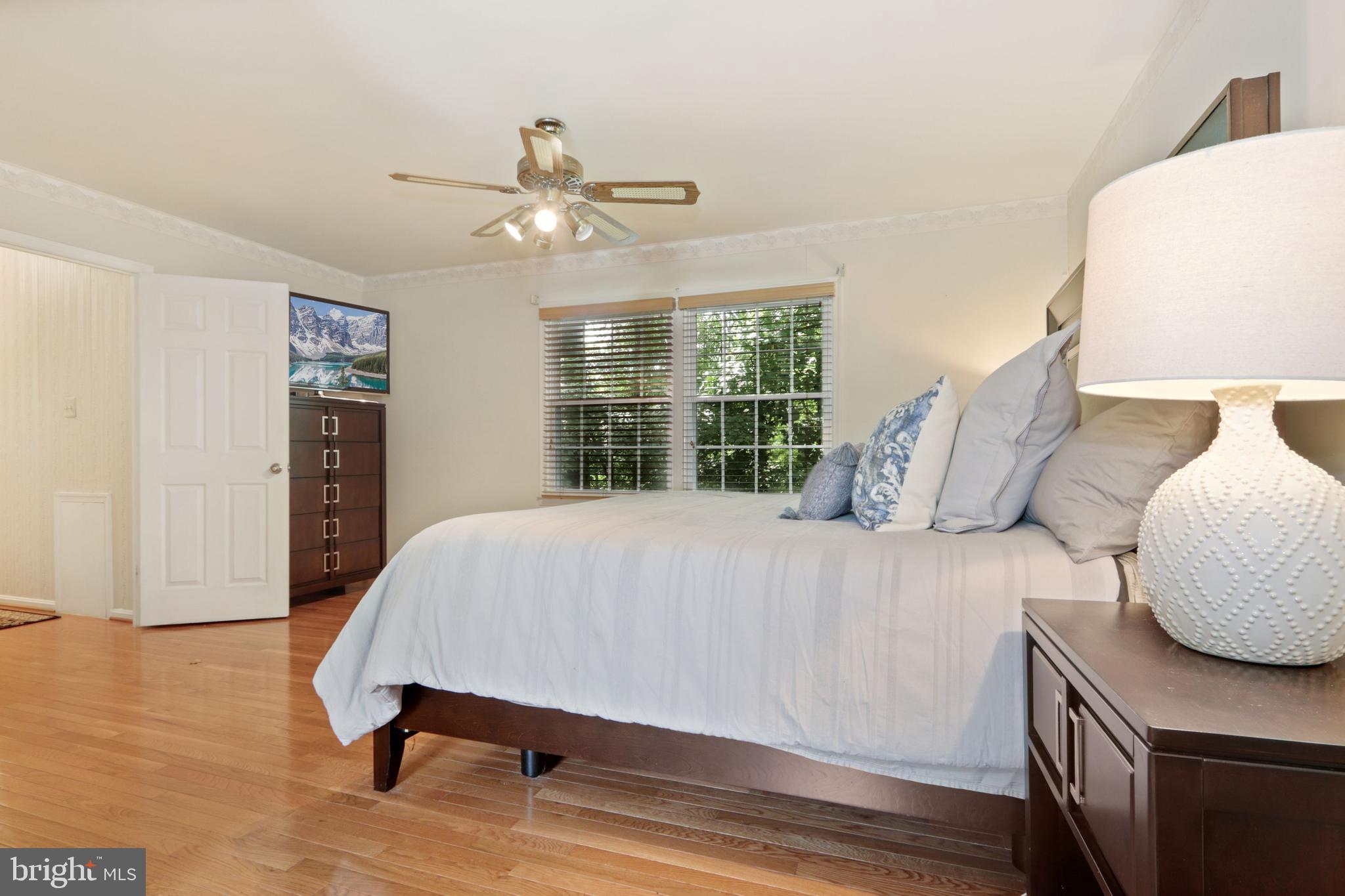 8010 Sunset Path Court Springfield, VA 22153 - Photo 32 of 52