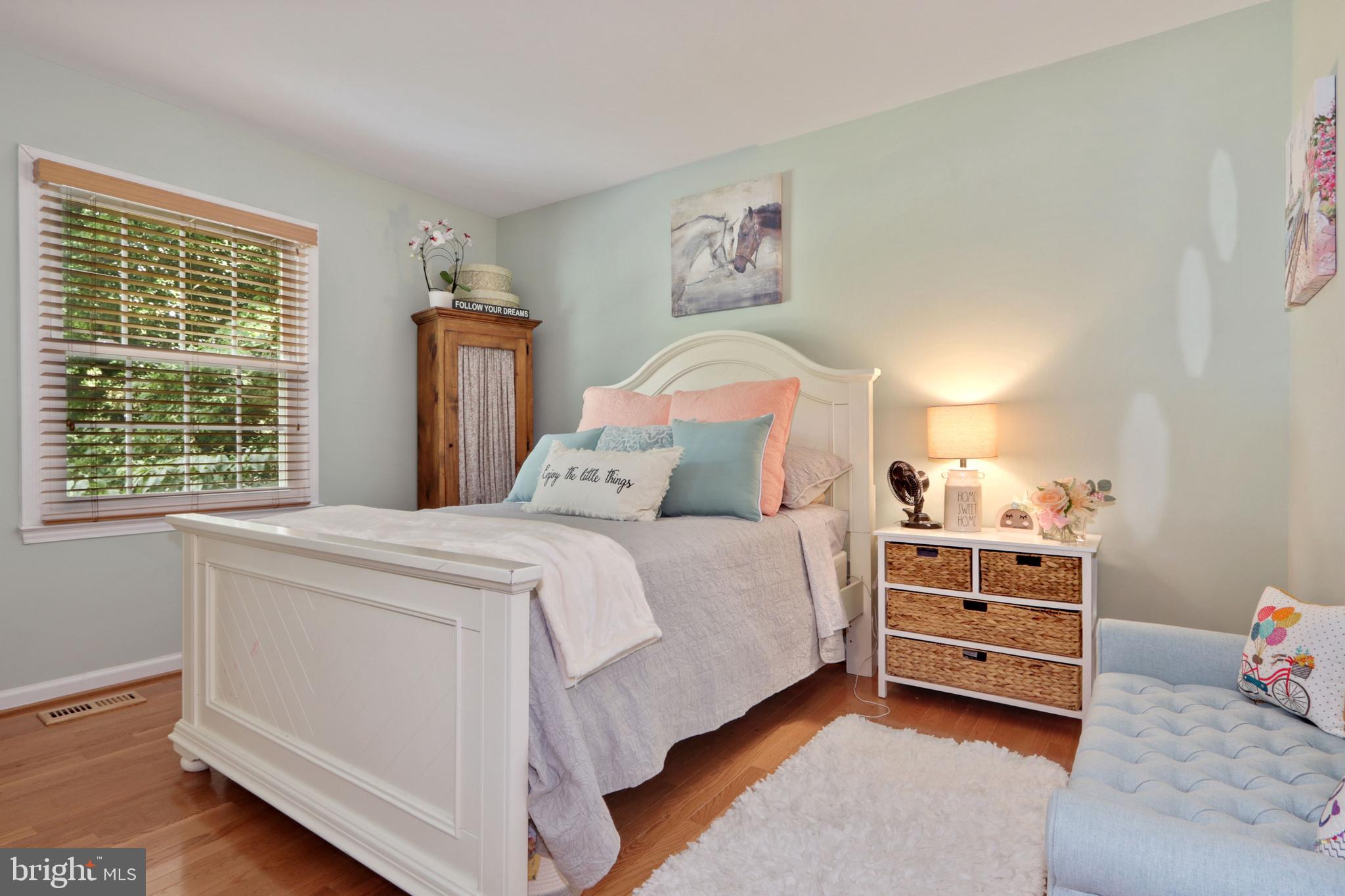 8010 Sunset Path Court Springfield, VA 22153 - Photo 37 of 52