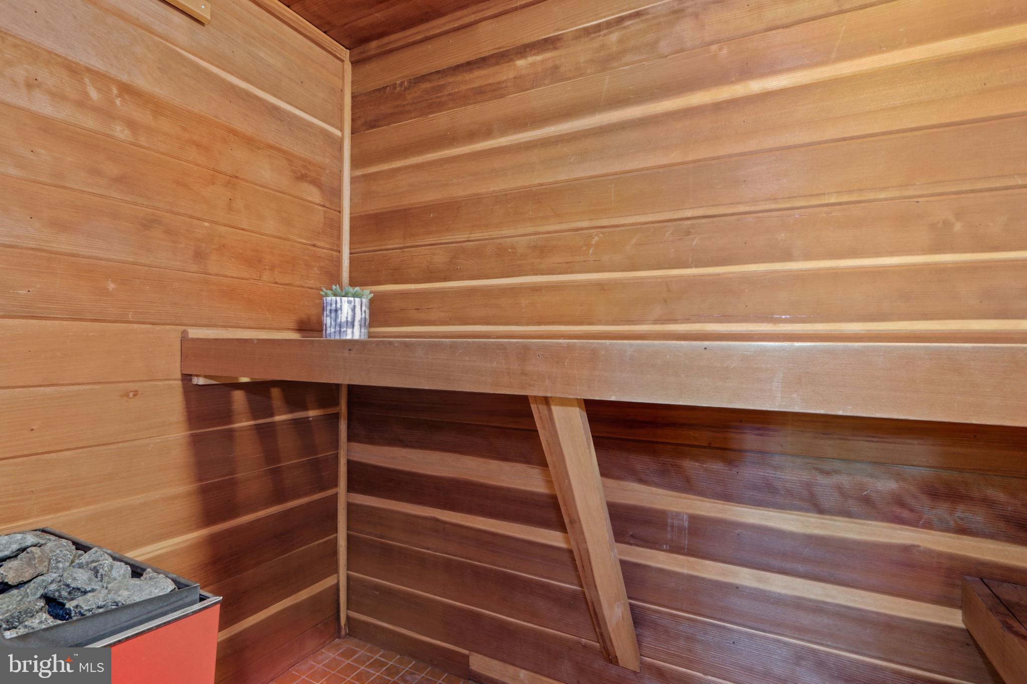 8010 Sunset Path Court Springfield, VA 22153 - Photo 45 of 52