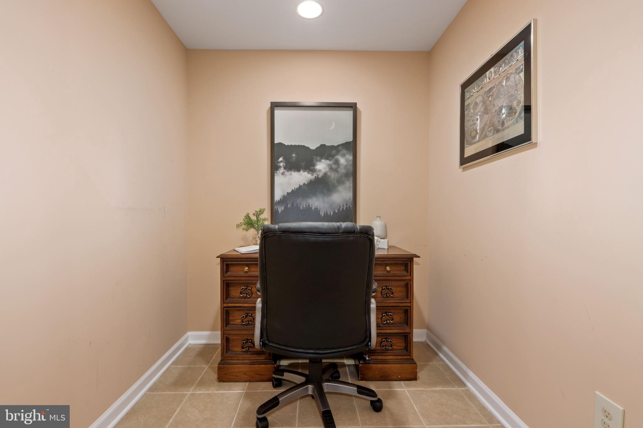 8010 Sunset Path Court Springfield, VA 22153 - Photo 46 of 52