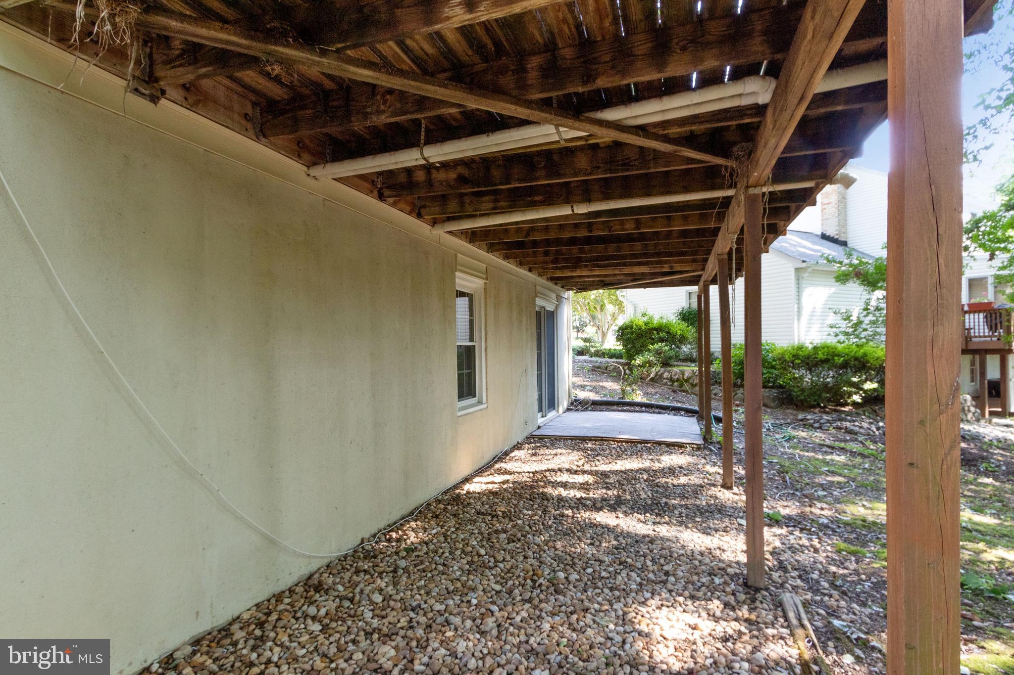 8010 Sunset Path Court Springfield, VA 22153 - Photo 10 of 52