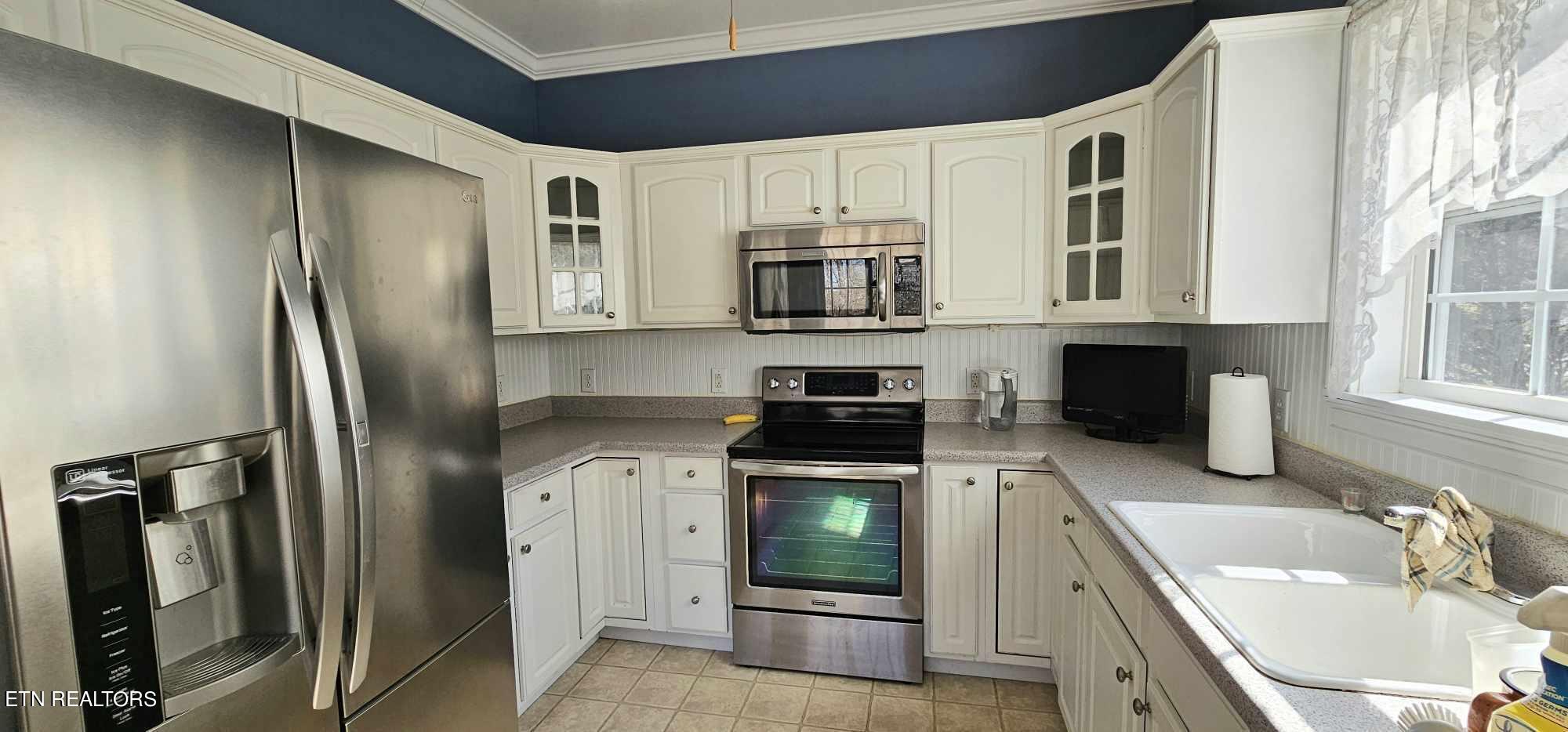 212 Webb Lane Cleveland, TN 37323 - Photo 3 of 40 417835891_935189701387003_52476492268124
