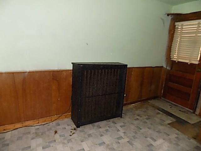 5852 Curry Road Pittsburgh, PA 15236 - Photo 8 of 16 Gallery Image 8