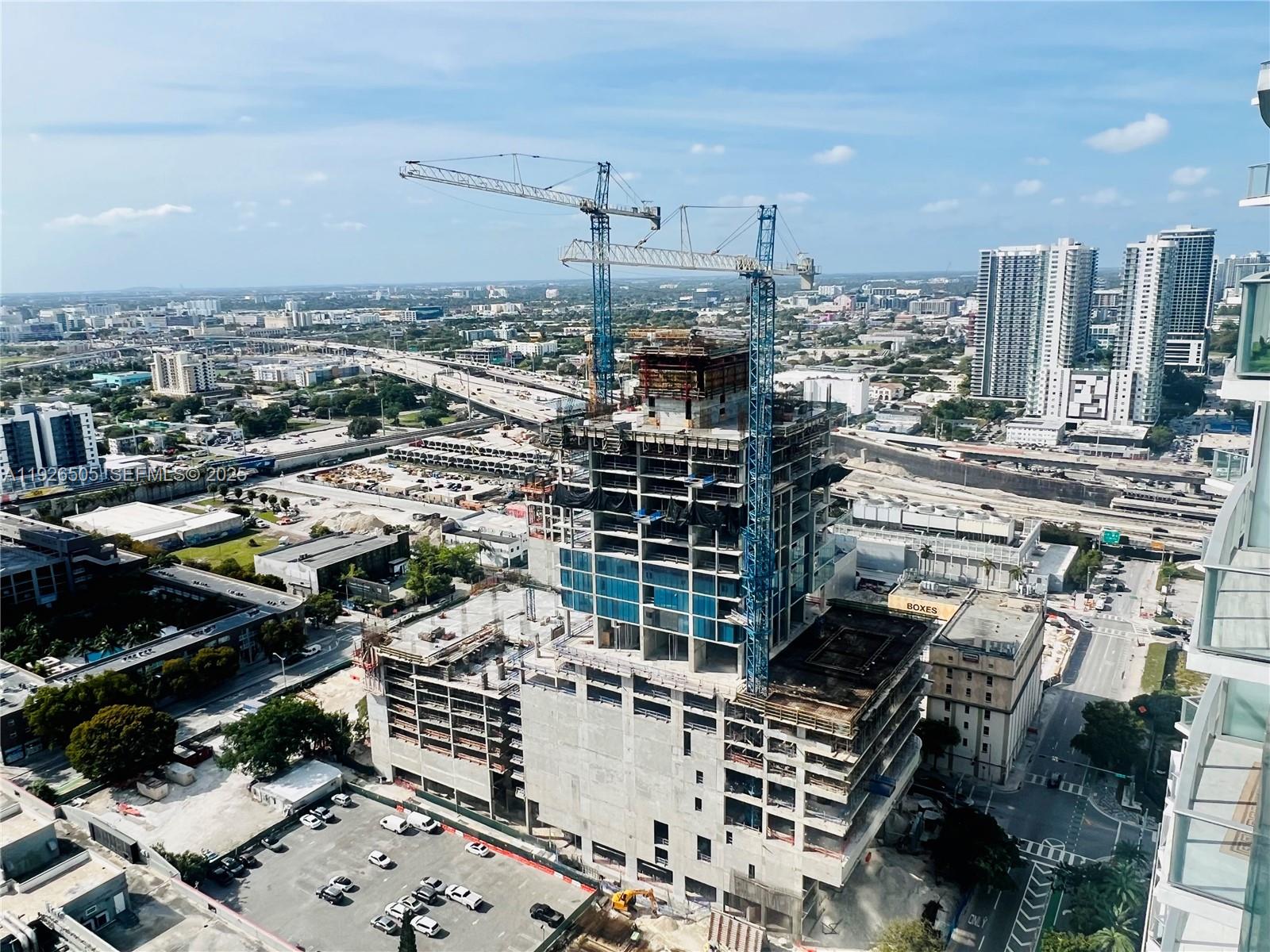 851 Northeast 1st Avenue, Unit 2808 Miami, FL 33132 - Photo 13 of 86