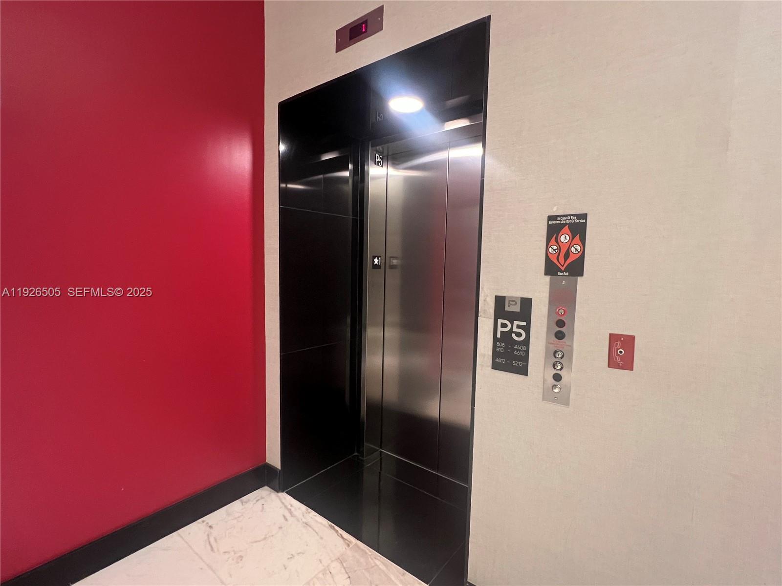 851 Northeast 1st Avenue, Unit 2808 Miami, FL 33132 - Photo 33 of 86 a view of a elevator