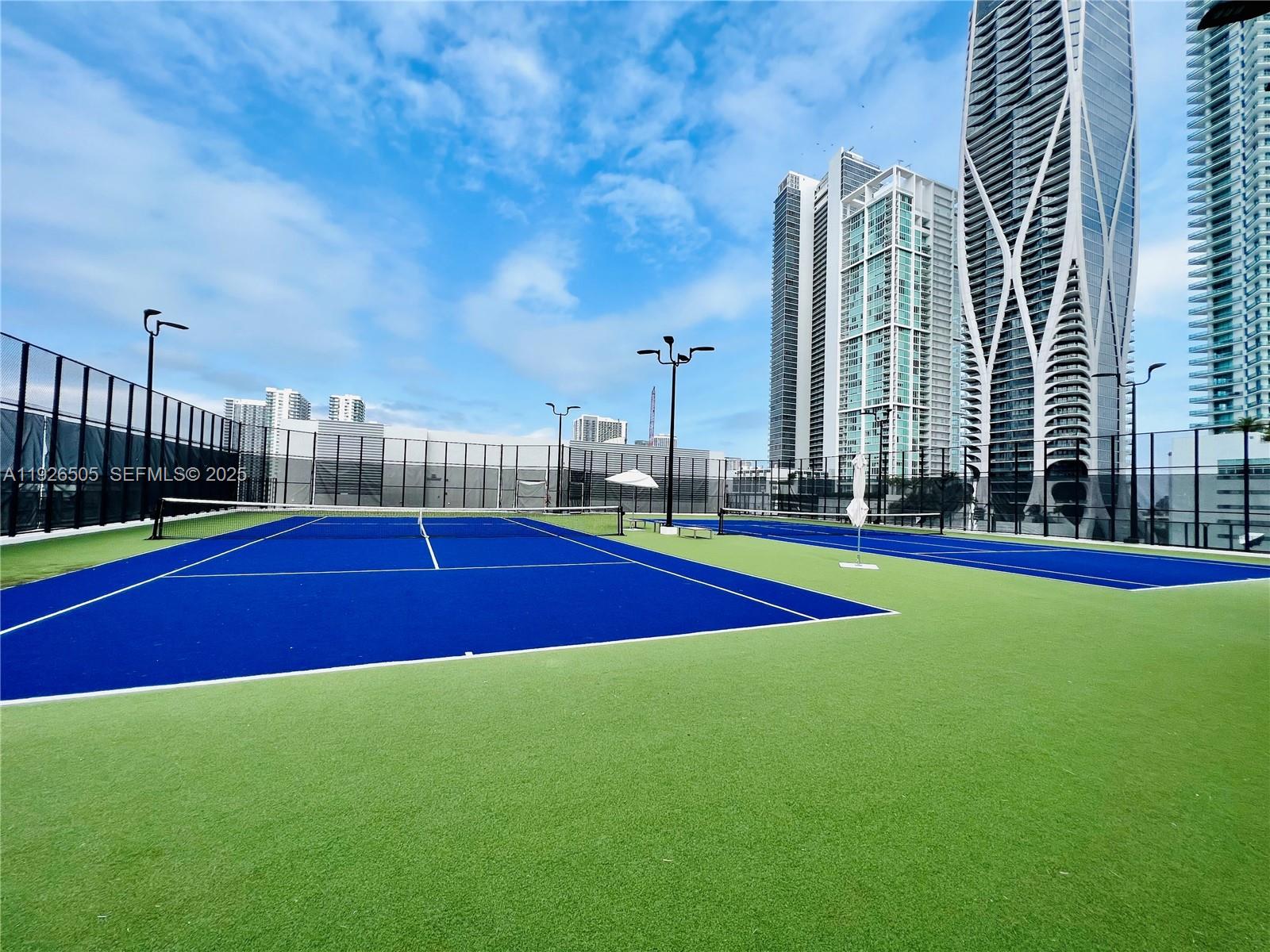 851 Northeast 1st Avenue, Unit 2808 Miami, FL 33132 - Photo 47 of 86