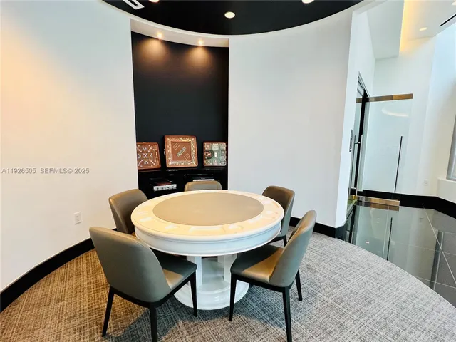 $6,750 | 851 Northeast 1st Avenue, Unit 2808, Miami, FL 33132