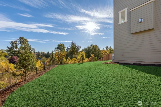 $1,998,990 | 8407 Northeast 156th (lot 4) Place, Kenmore, WA 98028