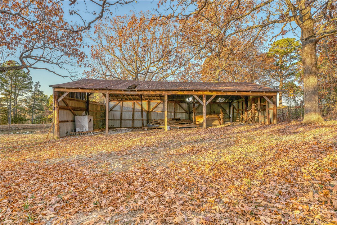 5497 South Mountain Road Marshall, AR 72650 - Photo 17 of 38 Gallery Image 17