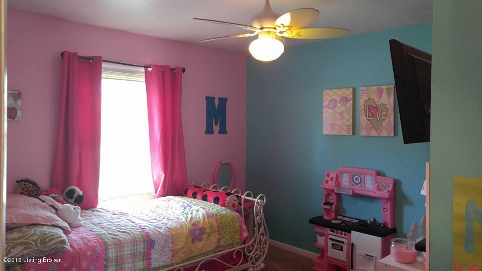 181 Valley Road Louisville, KY 40229 - Photo 7 of 18 bed 2