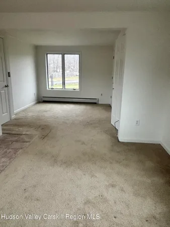 $3,500 | 9254 Highway 22, Hillsdale, NY 12529