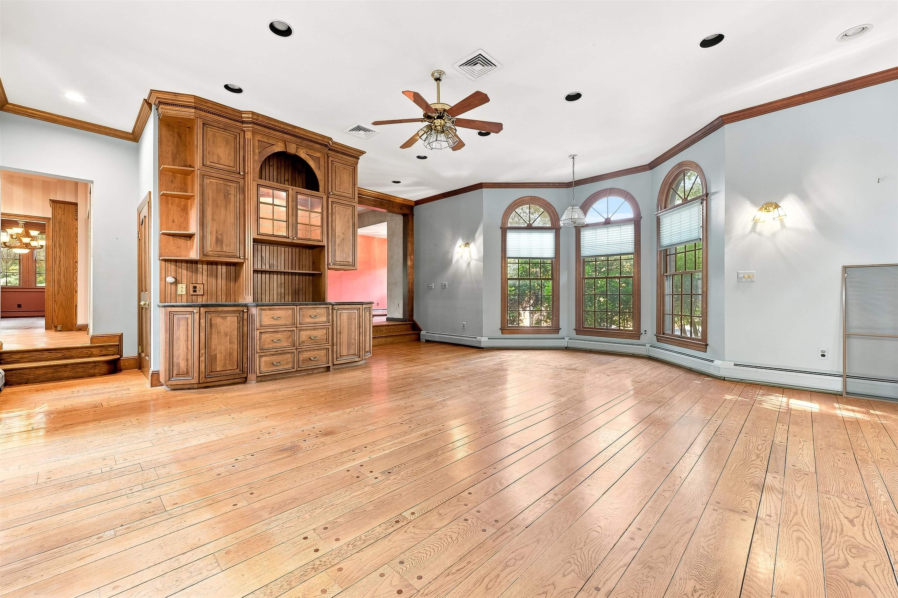 41 Crest Road Hillsdale, NJ 07642 - Photo 24 of 44 Gallery Image 24