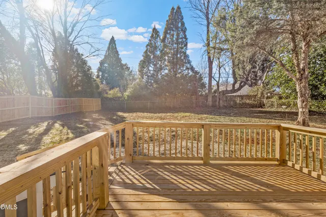 $320,000 | 1009 Benjamin Parkway, Greensboro, NC 27408