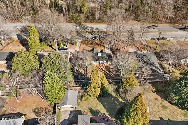 $320,000 | 1009 Benjamin Parkway, Greensboro, NC 27408