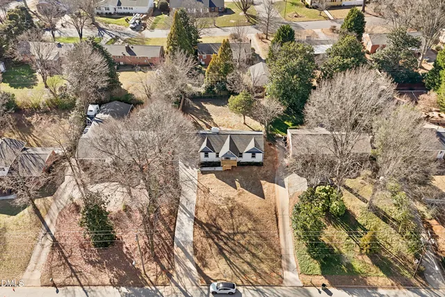 $320,000 | 1009 Benjamin Parkway, Greensboro, NC 27408