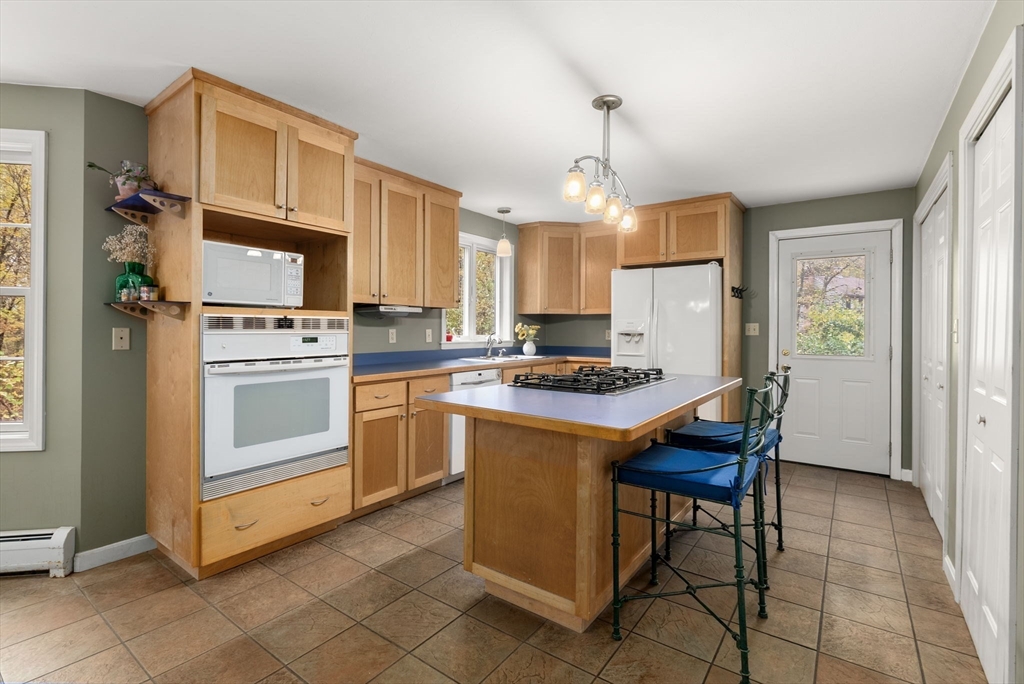 26 Town Farm Road Brookfield, MA 01506 - Photo 17 of 37