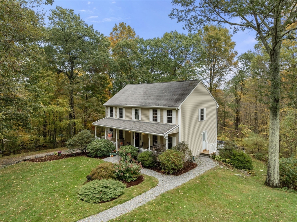 26 Town Farm Road Brookfield, MA 01506 - Photo 2 of 37