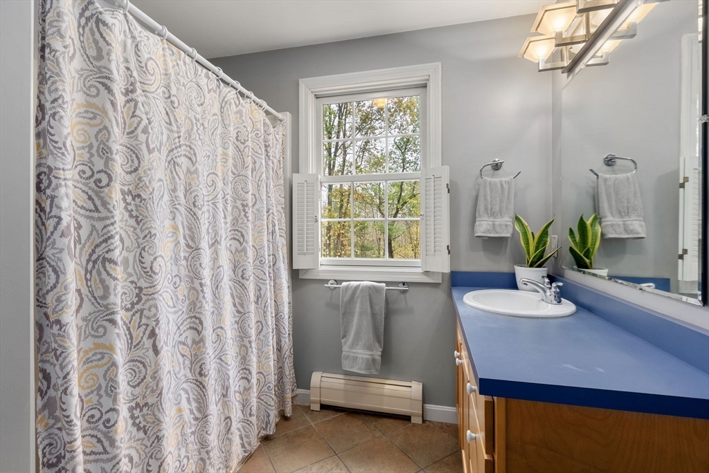 26 Town Farm Road Brookfield, MA 01506 - Photo 31 of 37