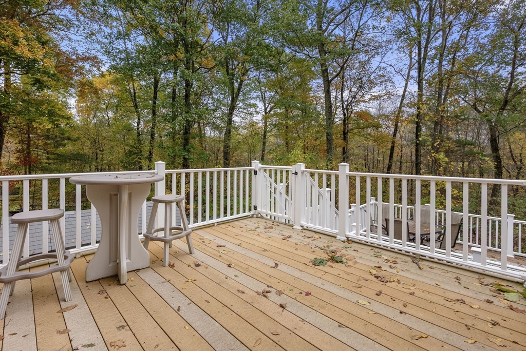 26 Town Farm Road Brookfield, MA 01506 - Photo 33 of 37