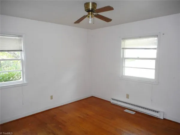 $200,000 | 7962 Sylvan Road, Liberty, NC 27298