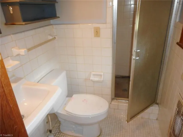 $200,000 | 7962 Sylvan Road, Liberty, NC 27298