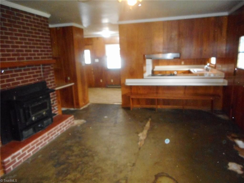 7962 Sylvan Road Liberty, NC 27298 - Photo 4 of 20