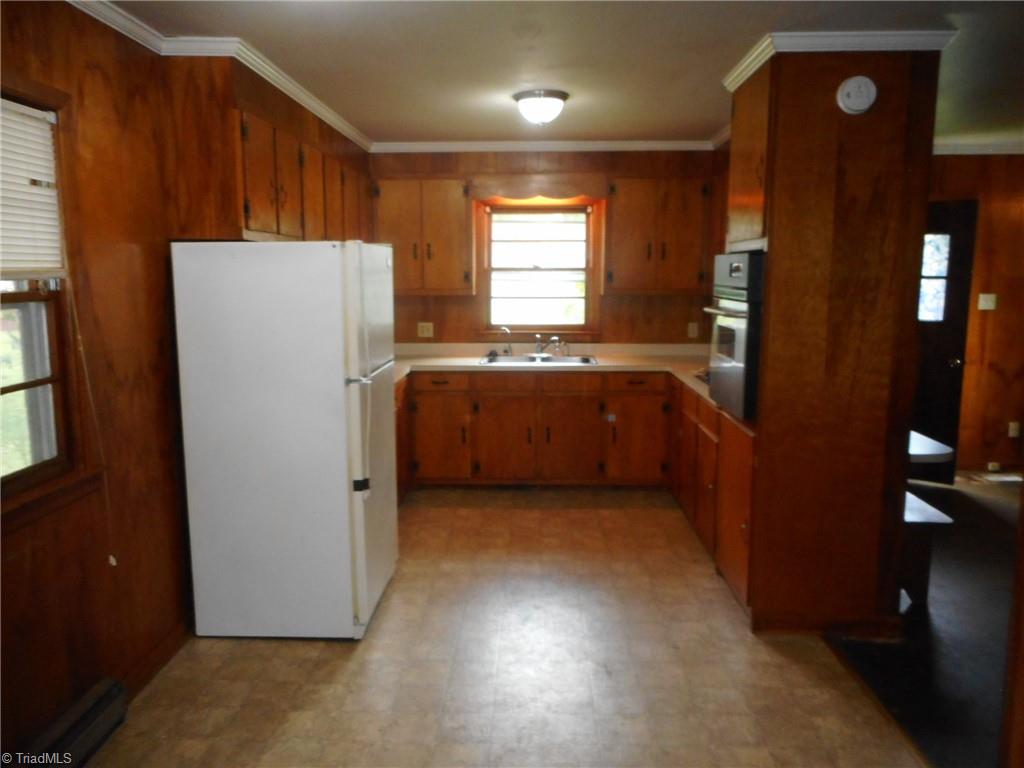 7962 Sylvan Road Liberty, NC 27298 - Photo 6 of 20