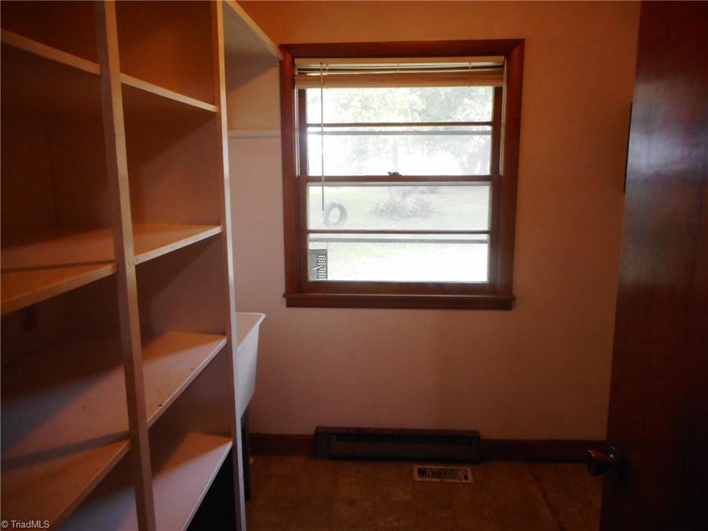 7962 Sylvan Road Liberty, NC 27298 - Photo 7 of 20