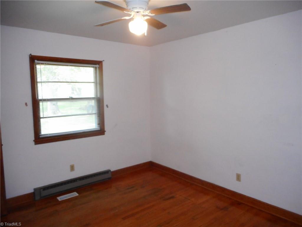 7962 Sylvan Road Liberty, NC 27298 - Photo 10 of 20