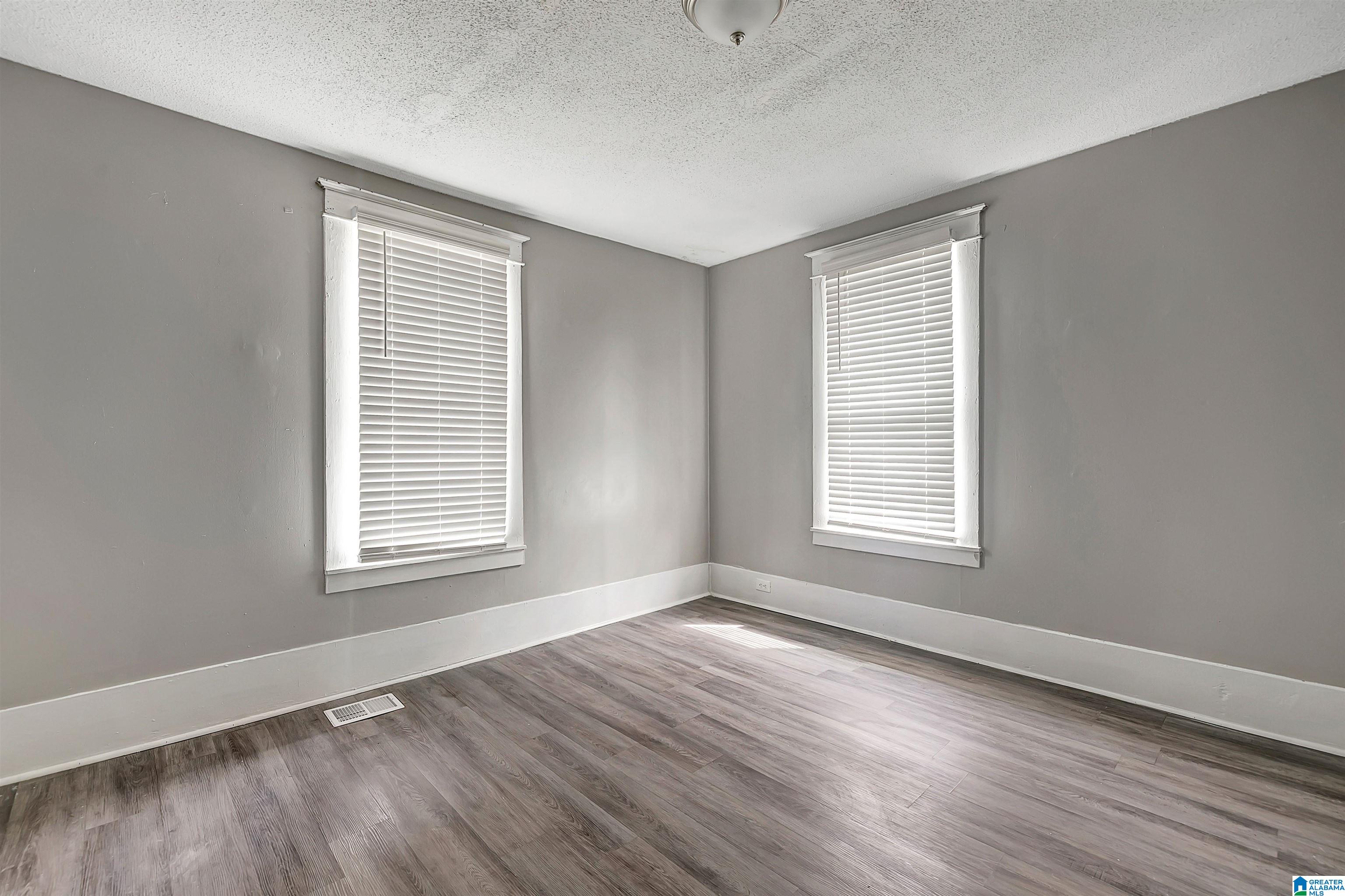 1811 29th Street Southwest Birmingham, AL 35208 - Photo 11 of 24